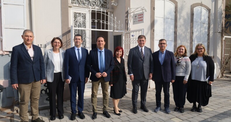 İzmir’de Sağlıkta İş Birliği Dönemi Başlıyor