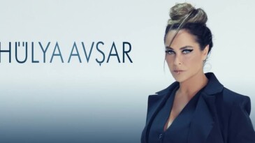 Hülya Avşar Kimdir?