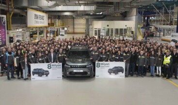 Oyak Renault 8 milyonuncu araç üretimini kutladı