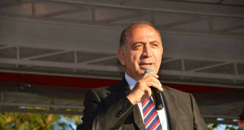 Gürsel Tekin Parti Kuruyor