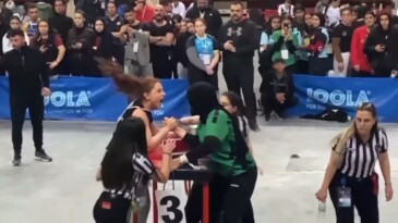Aybüke Yıldız, Bilek Güreşi  Şampiyonu Oldu