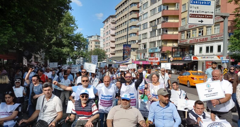 Ankara’da “Eşit ve Onurlu Yaşam” Yürüyüşü