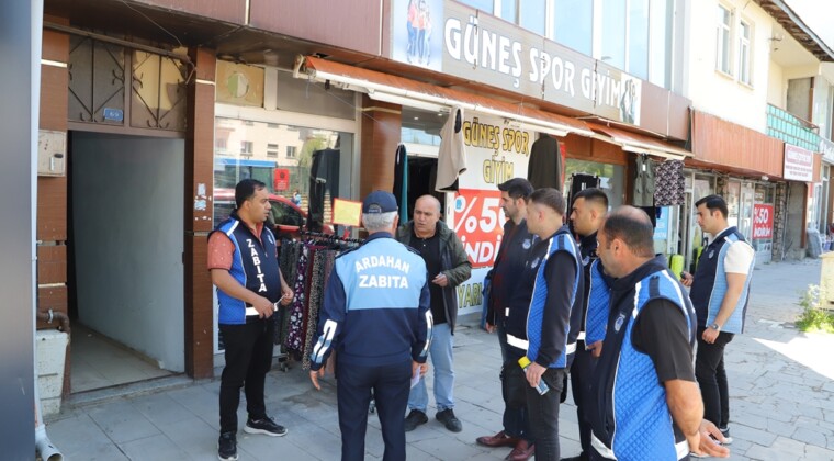 Ardahan’da Zabıtanın Kaldırım Denetimleri