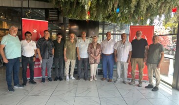 YGD, ‘Gazeteciler ve Basın Bayramı’nı bir kahvaltı ile kutladı