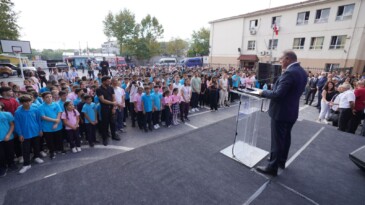 İBB’den 45 bin kırtasiye seti