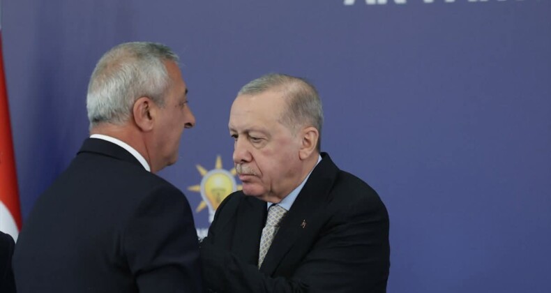 Gökhan Budak AK Partili Oldu