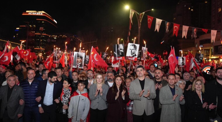 Ataşehir’de Cumhuriyet Bayramı Coşkuyla Kutlandı