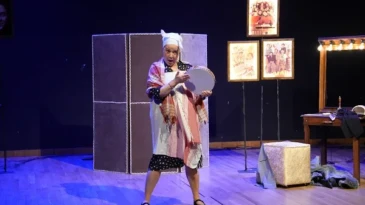 Adile Naşit’in hayat hikâyesi Kartal’da sahnelendi