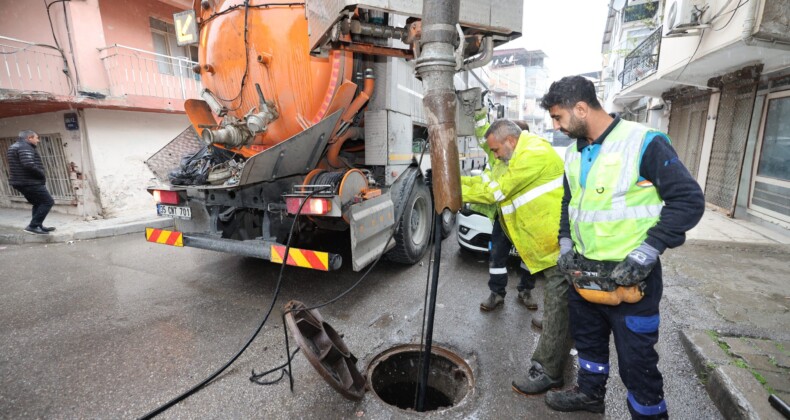 İzmir’de yağış seferberliği