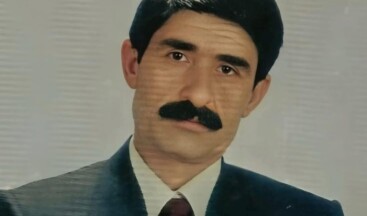 Abdullah Papur Kimdir?