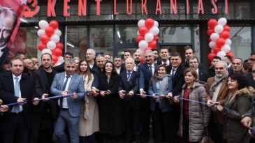 Bursa’da dayanışmanın sofrası büyüyor