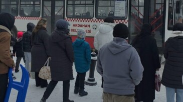 Ardahan Belediyesi’nden Kayak Merkezine ücretsiz Servis