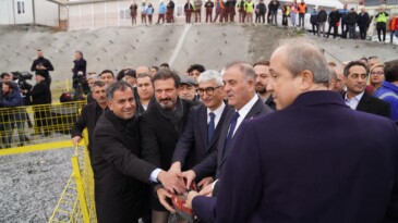 Avcılar’da Zeminaltı Otoparkı Temeli Attıldı