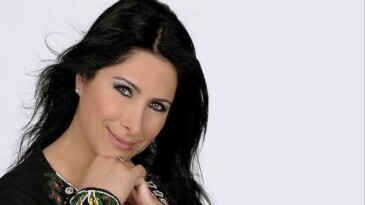 Menekşe Gözlü Kadın; Nuray Hafiftaş