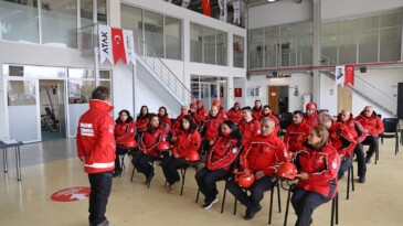 Ataşehir’de Afet Gönüllüler Tanışma Toplantısı