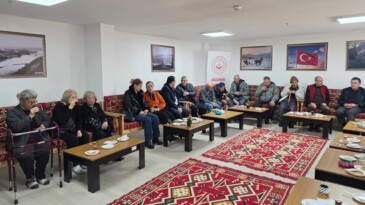 Başkan Demir’den Huzurevi Ziyareti