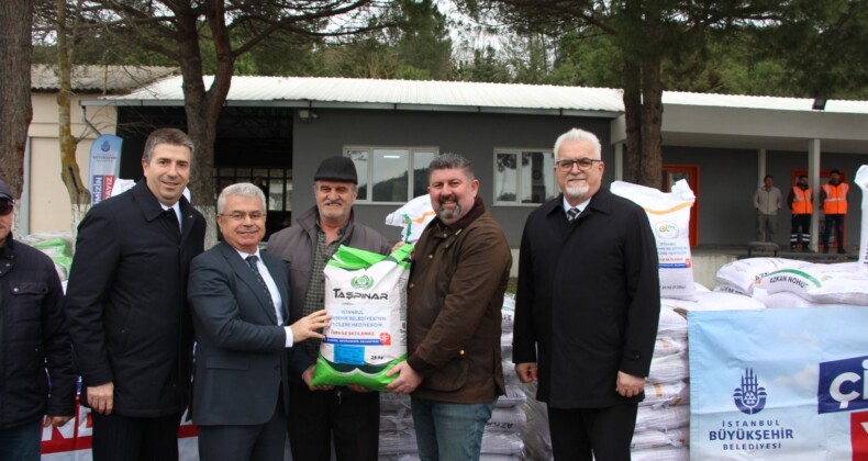 İBB’den Çiftçilere Tohum ve Hasat Makinası Desteği