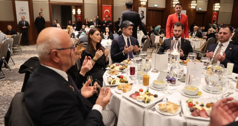Ataşehir Belediyesi Şehit ve Gaziler İçin İftar Programı
