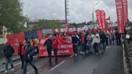 İstanbul’da 1 Mayıs Yağmur’da Kutlandı