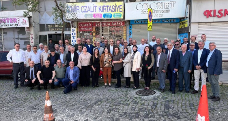 Ege Ardahan Dernekler Federasyonu Kongre Yaptı