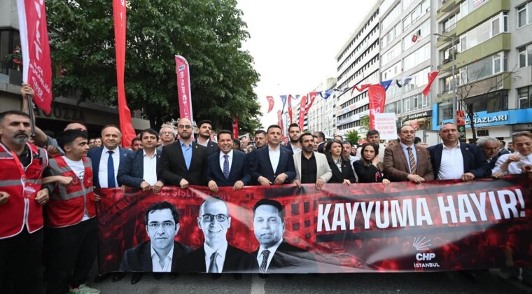 CHP’den Demokrasi ve Özgürlük Yürüyüşü