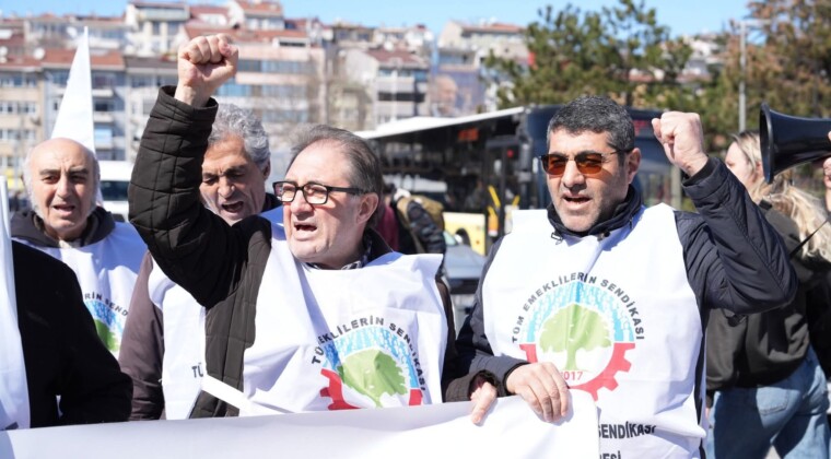 Emekliler 15 Mayıs’ta Alanlarda Olacak