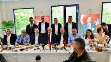 İst.And.Yak.Göle Derneği Kahvaltı Programı ve Kongre Yaptı