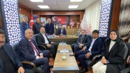AK Parti, Köprülü Belediye Başkanına Sahip Çıktı