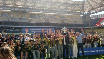 Fenerbahçe Kadın Futbol Takımı Şampiyon oldu