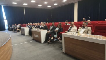 Ataşehir Belediye Meclisinde Sert Tartışma