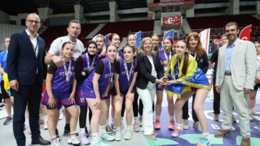 Bursa’da spor şenliklerinde kardeşlik rüzgarı esti