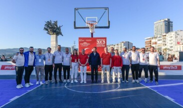 Gençler İzmir’i ayağa kaldırdı