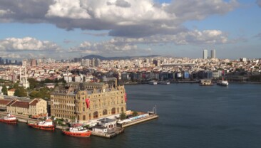 Kadıköy Belediyesi’ne “Onur Bayrağı” Ödülü