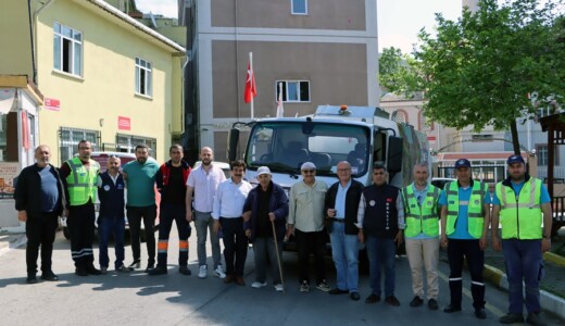 Maltepe’de bahar temizliği devam ediyor