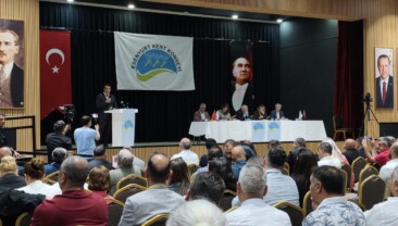 Halis Köroğlu, Esenyurt Kent Konseyi Başkanlığına Seçildi