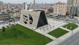 Yüzüncü Yıl Atatürk Müzesi ve Kütüphanesi Açılıyor