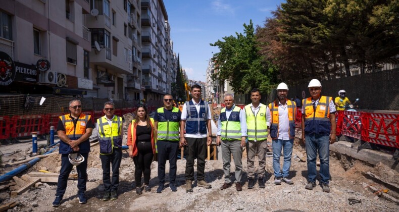İzmir’de 3 milyar liralık alt yapı dönüşümü sürüyor