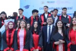 Çekmeköy’de Binlerce Öğrenci Mezuniyet Coşkusunu Yaşadı