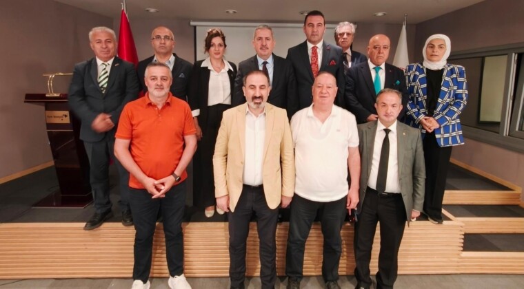 TÜMKON Heyeti Ticaret Bakanlığında Ticaretin Geleceğini Değerlendirdi