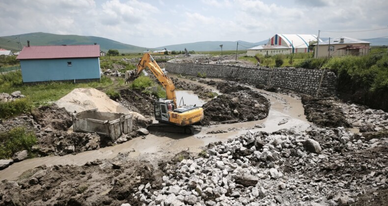 Ardahan Köprülü Beldesi’nde Dere Islahı Çalışması