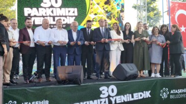 Ataşehir’de Yenilenen 30 Parkın Açılışı Yapıldı