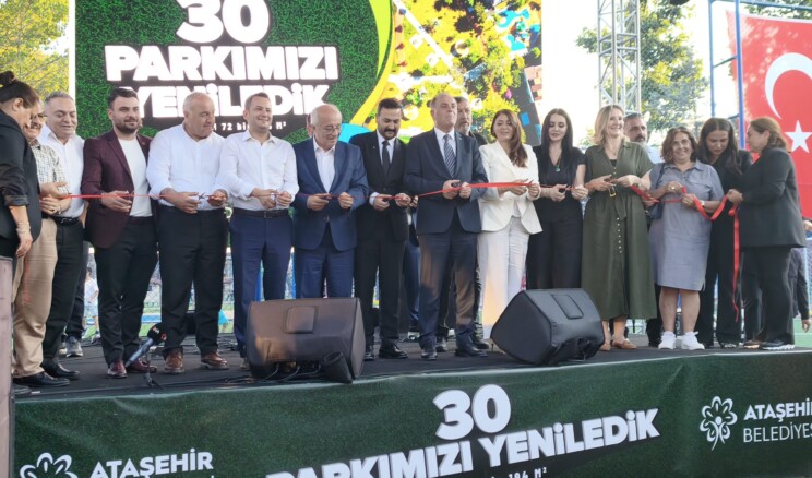 Ataşehir’de Yenilenen 30 Parkın Açılışı Yapıldı
