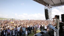 Hoçvan 50 Bin Kişi İle Festival Yaptı