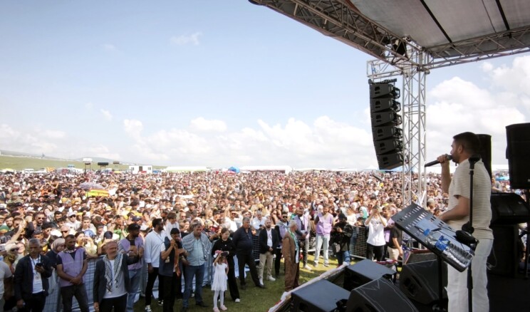 Hoçvan 50 Bin Kişi İle Festival Yaptı