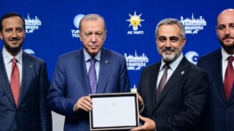 AK Parti Ataşehir Üye Çalışmasına Ödül