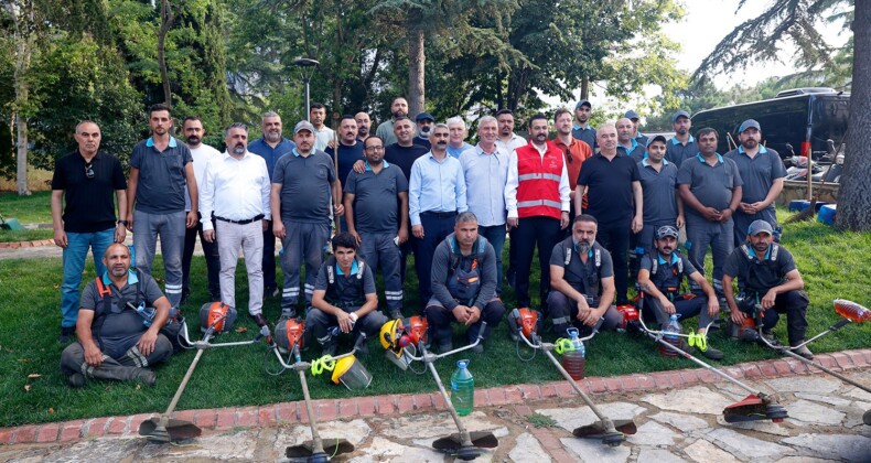 Ataşehir’de Temizlik Bakım ve İlaçlama Çalışmaları