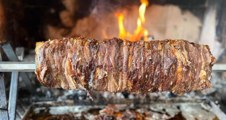 Cağ Kebap İçin Ardahan Köprülü Beldesi’ne Geliyorlar