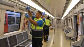 Metro ve ANKARAY istasyonlarında temizlik çalışmaları