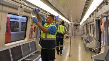 Metro ve ANKARAY istasyonlarında temizlik çalışmaları