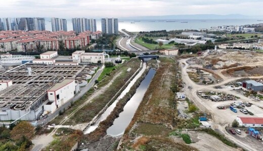 İstanbul Derelerinde Temizlik Devam Ediyor